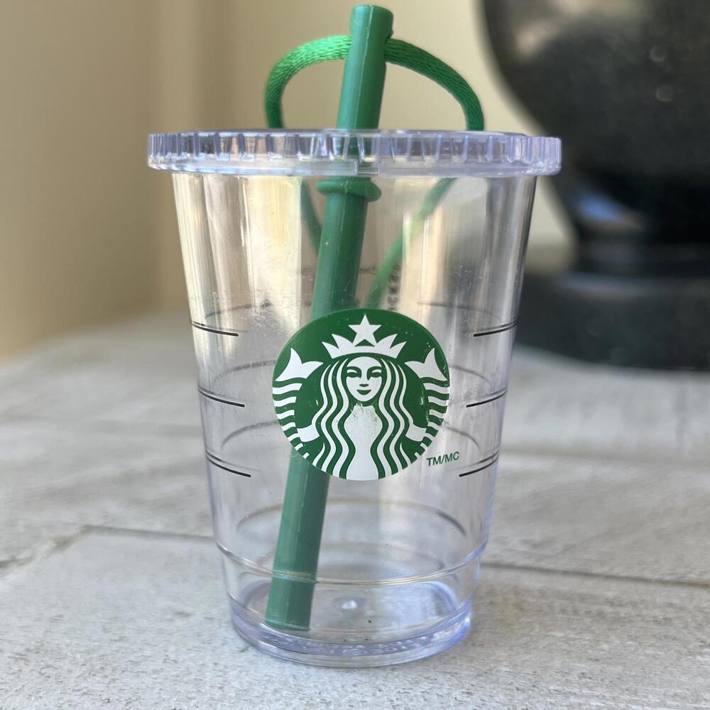 2014 Starbucks Cold Cup Ornament (Green Straw) (B)